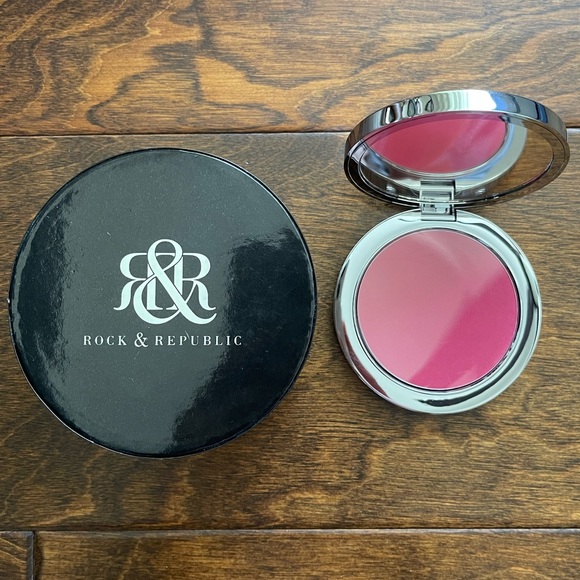 NIB Rock & Republic Contrived Pressed Blush in X-Rated Hot Pink DISCONTINUED - Picture 1 of 2